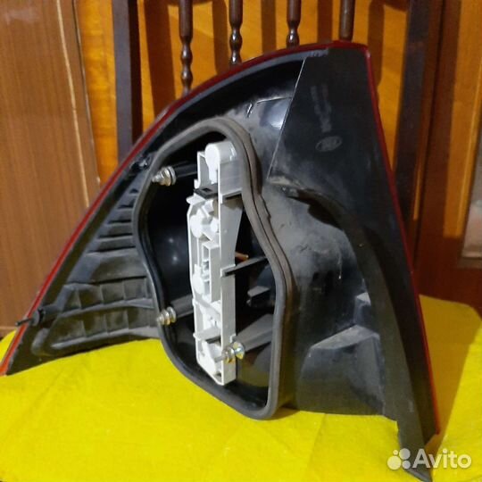 Фонарь задний ford focus 2
