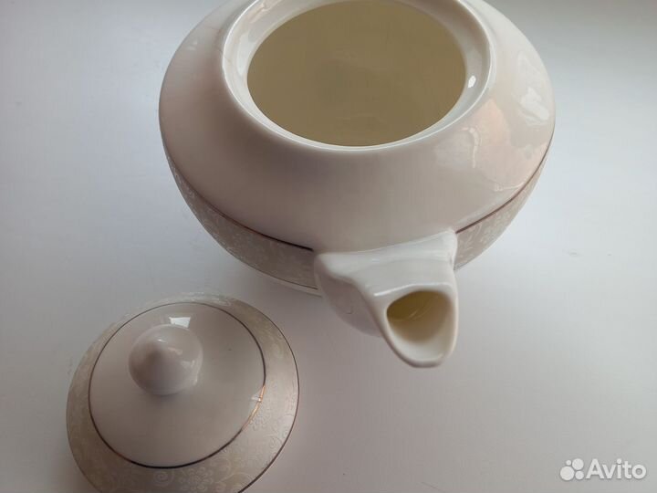 Заварочный чайник фарфоровый орифлэйм