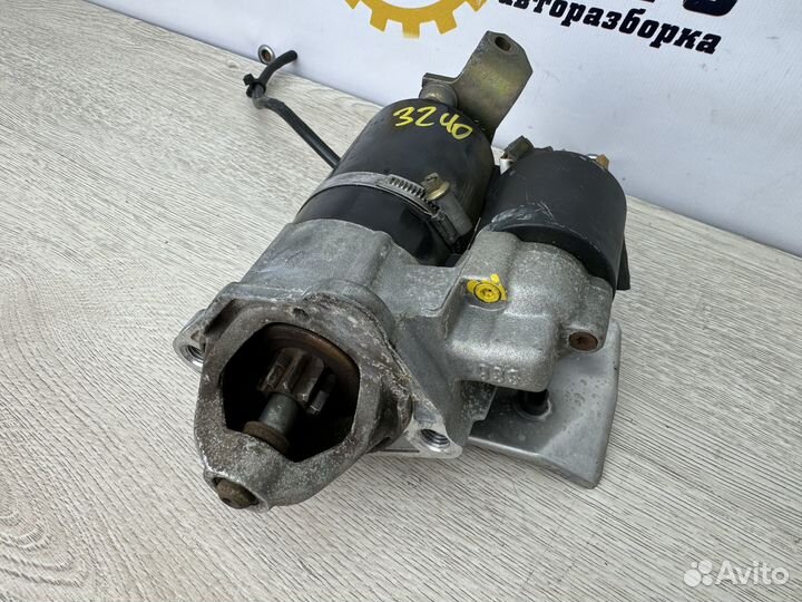 Стартер Audi A4 B6 2002