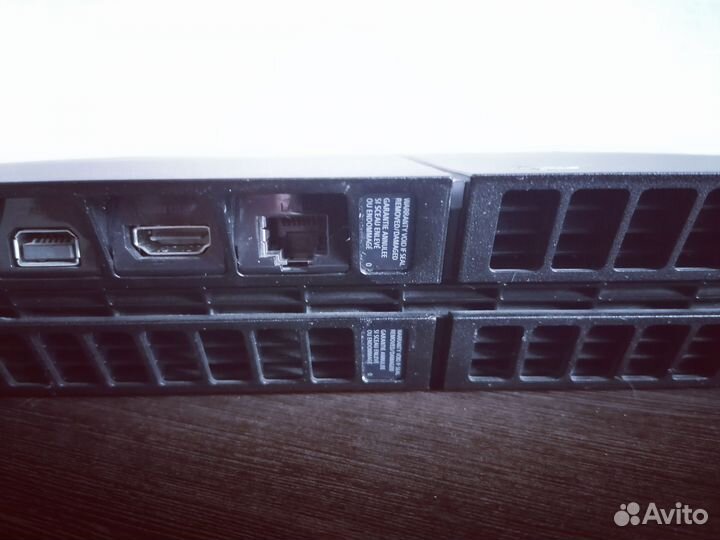 Sony PS4 1000 gb + много игр