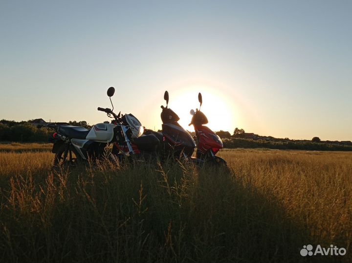 Скутер омакс 125