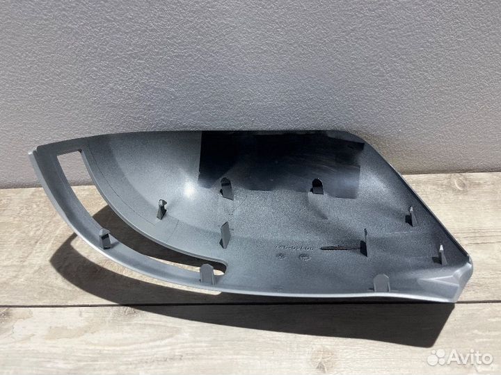 Накладка зеркала Mitsubishi Outlander III 2012