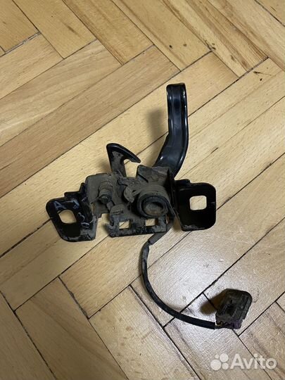 Замок капота opel астра j