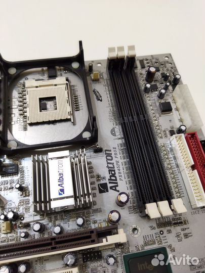 Материнская плата на 478 (редкая, 