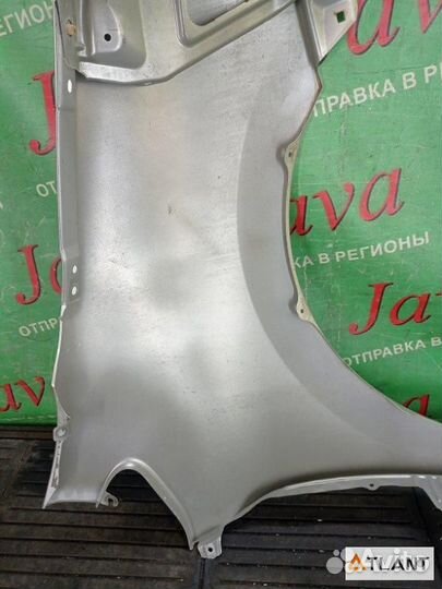 Крыло переднее левое toyota blade