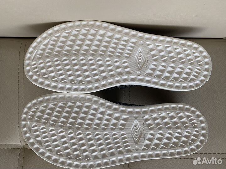 Слипоны Crocs