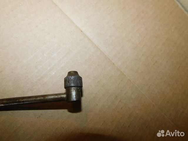 Старинная редкая по размеру ручная дрель-коловорот