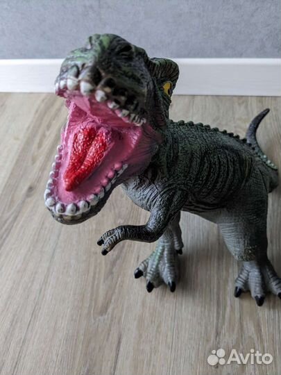 Динозавр Тираннозавр
