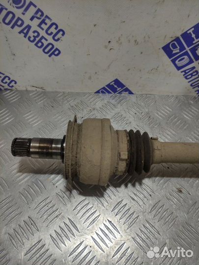 Привод задний правый Mercedes-Benz W220 S500 седан