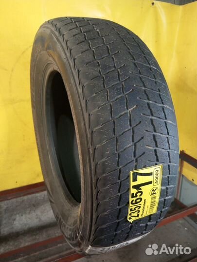 Roadstone Winguard SUV 235/65 R17 96V