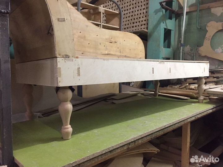 Сборщик мебели на производство