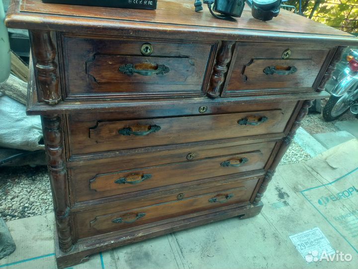 Комод старинный