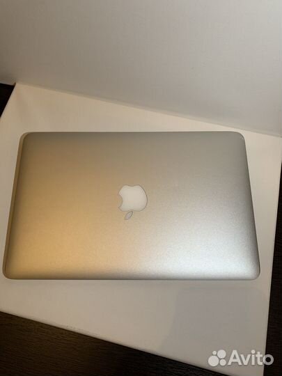 Apple MacBook Air 11 2014