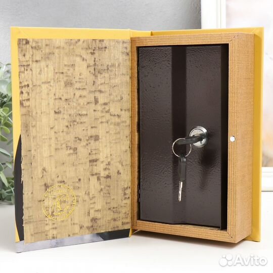 Сейф-книга дерево 