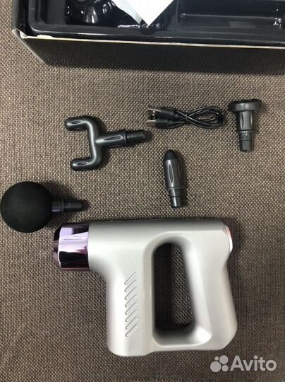 Массажный перкуссионный пистолет новый