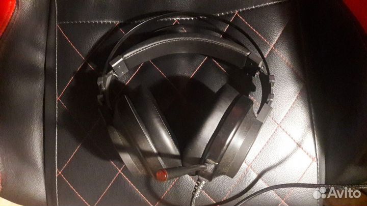 Продам игровые наушники bloody g528c