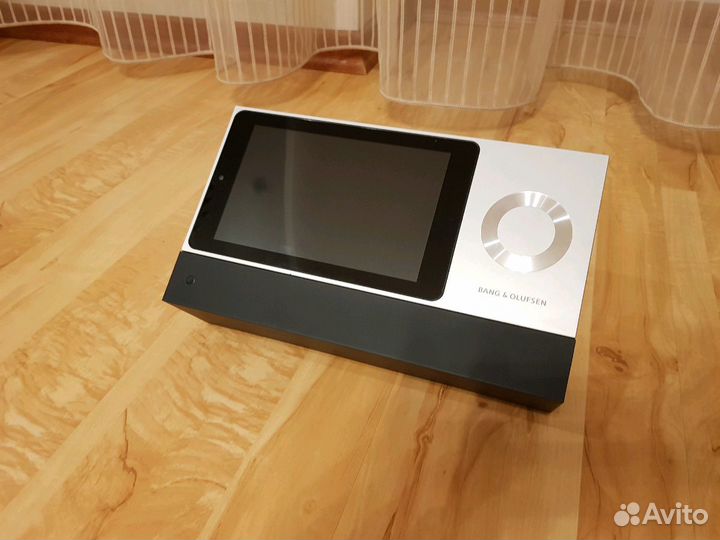 Bang&Olufsen Beosound Moment