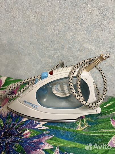 Утюг Scarlett