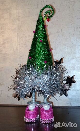 Елка на ножках. Подделка в детский сад/школу