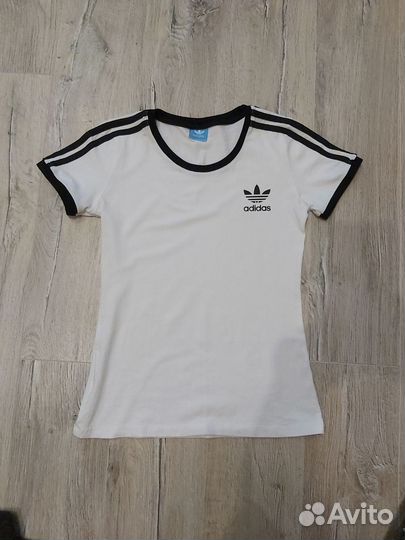 Костюм спортивный Adidas на девочку