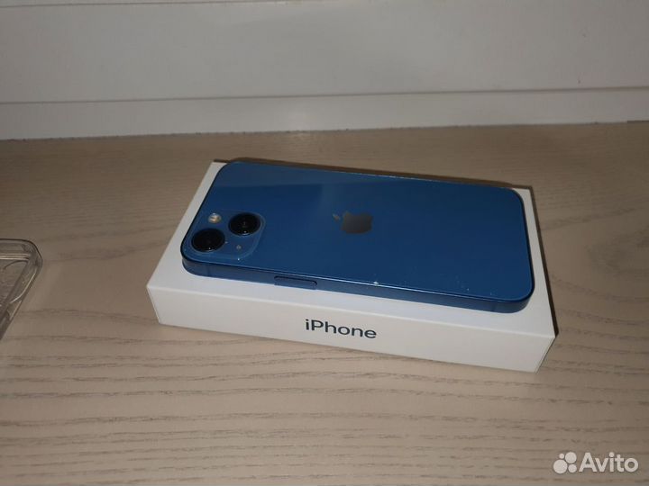 iPhone 13, 256 ГБ