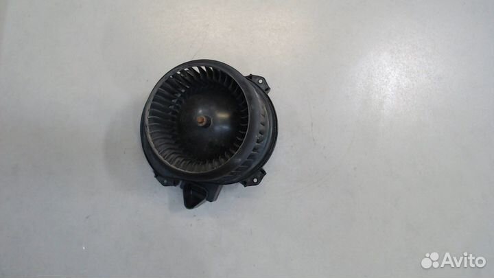 Двигатель отопителя Mercedes A W176, 2018