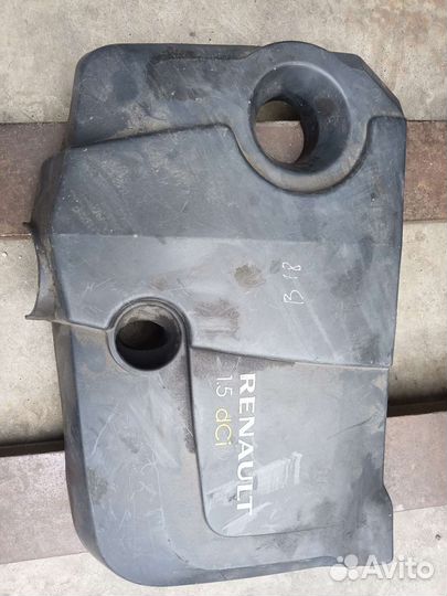 Декоративная крышка двигателя Renault Laguna 3