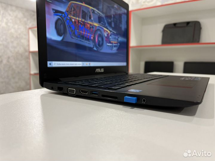 Ноутбук asus:4ядра/intel/SSD