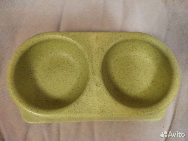 Миска для кошек двойная, б/у