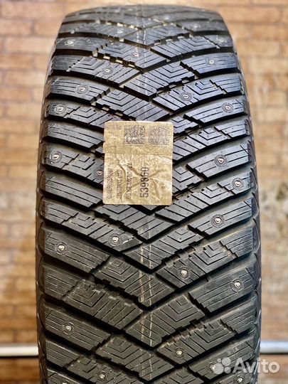 Goodyear UltraGrip Ice Arctic SUV 285/60 R18