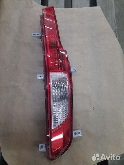 Киа спортэйж фонарь задний правый в бампер