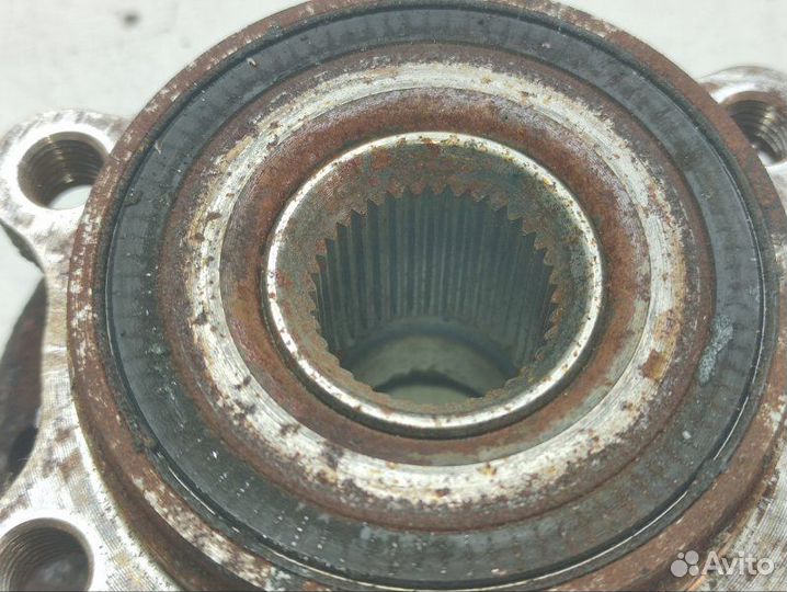 Ступица передняя Volkswagen Passat Cc 2.0 TDI