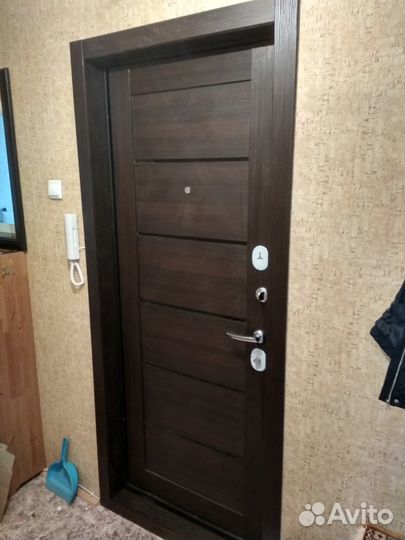 Установка-монтаж дверей, укладка ламината