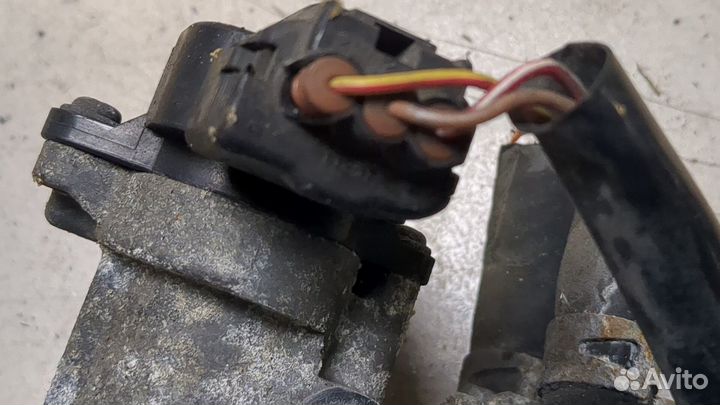 Заслонка дроссельная Toyota Yaris, 2002