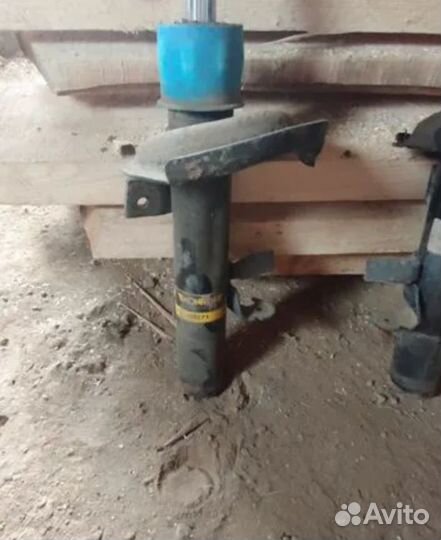 Стойка на форд фокус 3