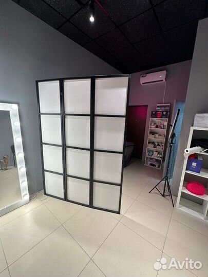 Ширма для салона красоты