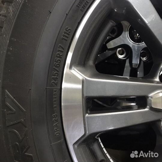 R17 Toyo Open Country A28 245/65, PCD 5x139.1 DIA 60.1