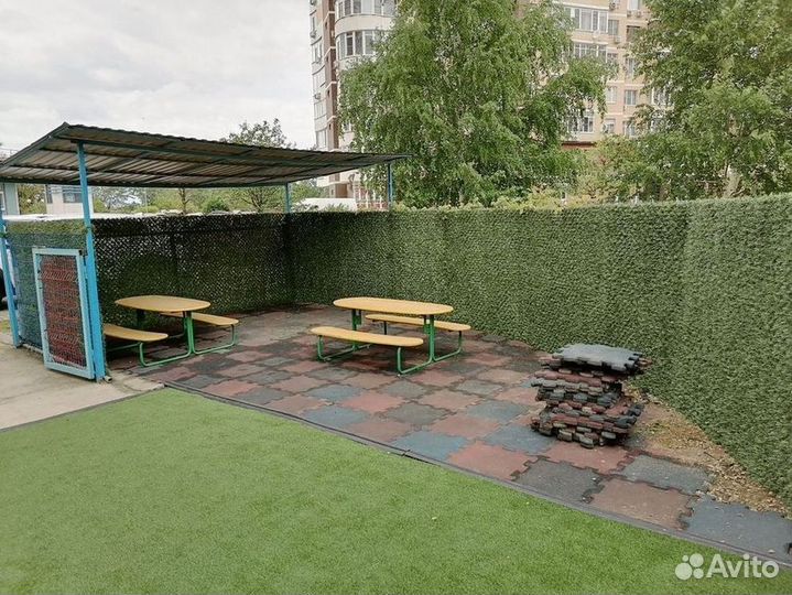 Зеленый забор