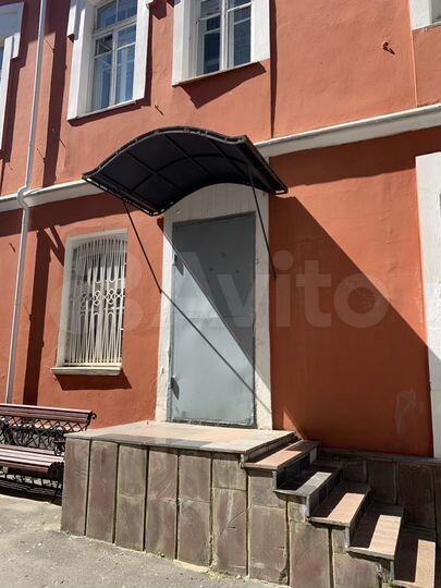 Офис в центре города, 228.6 м²