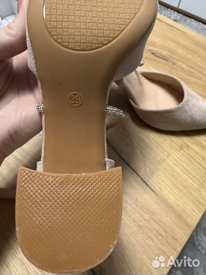 Туфли женские 39 размер