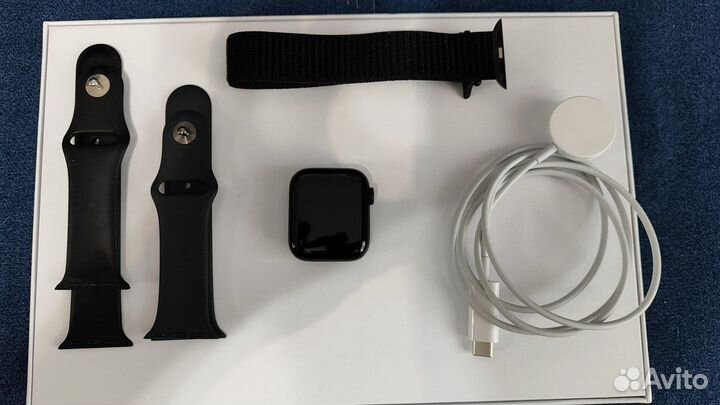 Часы Apple watch se 2 40 mm 2023