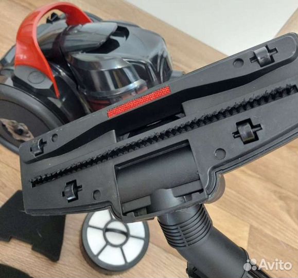 Пылесос новый