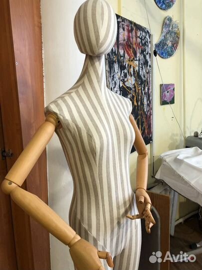 Манекен портновский 40-42, выставочный