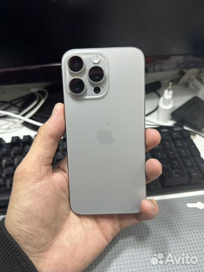 iPhone 15 Pro Max, 256 ГБ