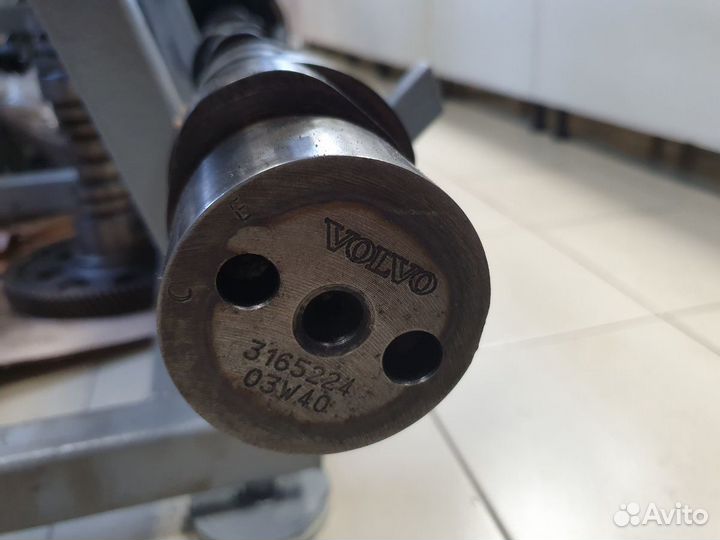 Распредвал volvo 3165224
