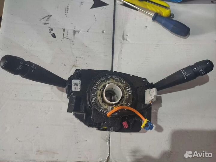 Подрулевой переключатель Citroen C4 picasso 2 B78