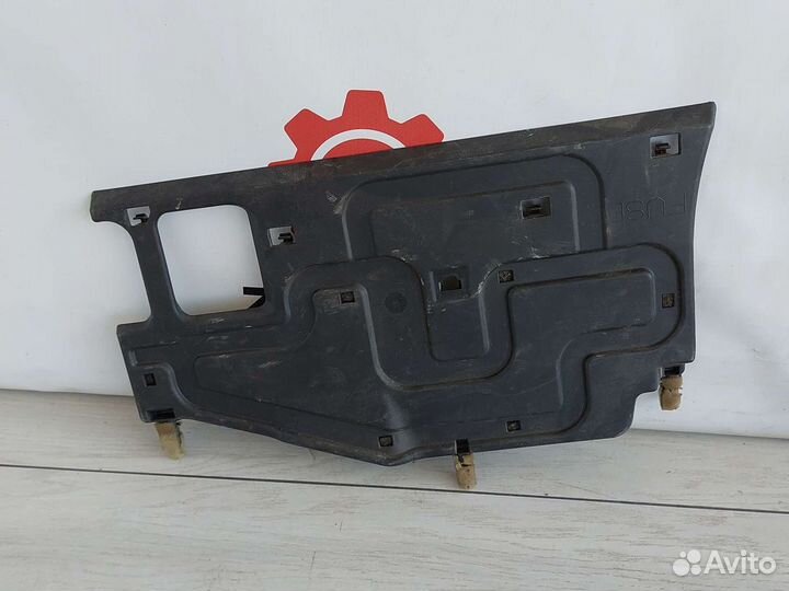 Toyota Land Cruiser 200 накладка на торпеду