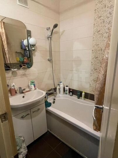 3-к. квартира, 63 м², 2/2 эт.