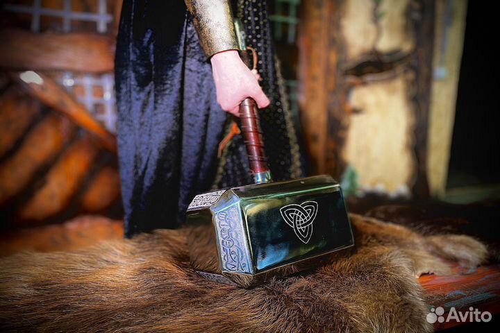 Оригинальный Молот Мьёльнир Тора