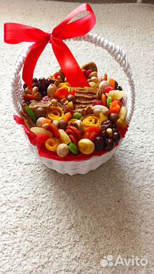 Съедобные букеты из сухофруктов